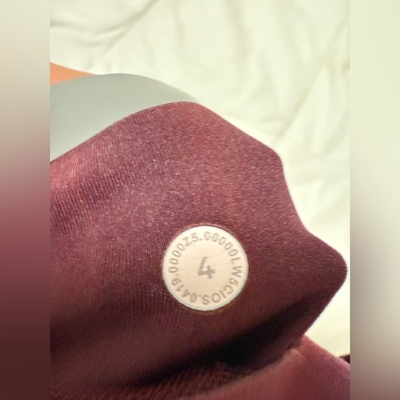 Lululemon In Movement Tight 25" *Everlux - Picture 11 of 11